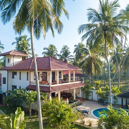 Lanka Beach Grand Villa Rekawa Exterior photo