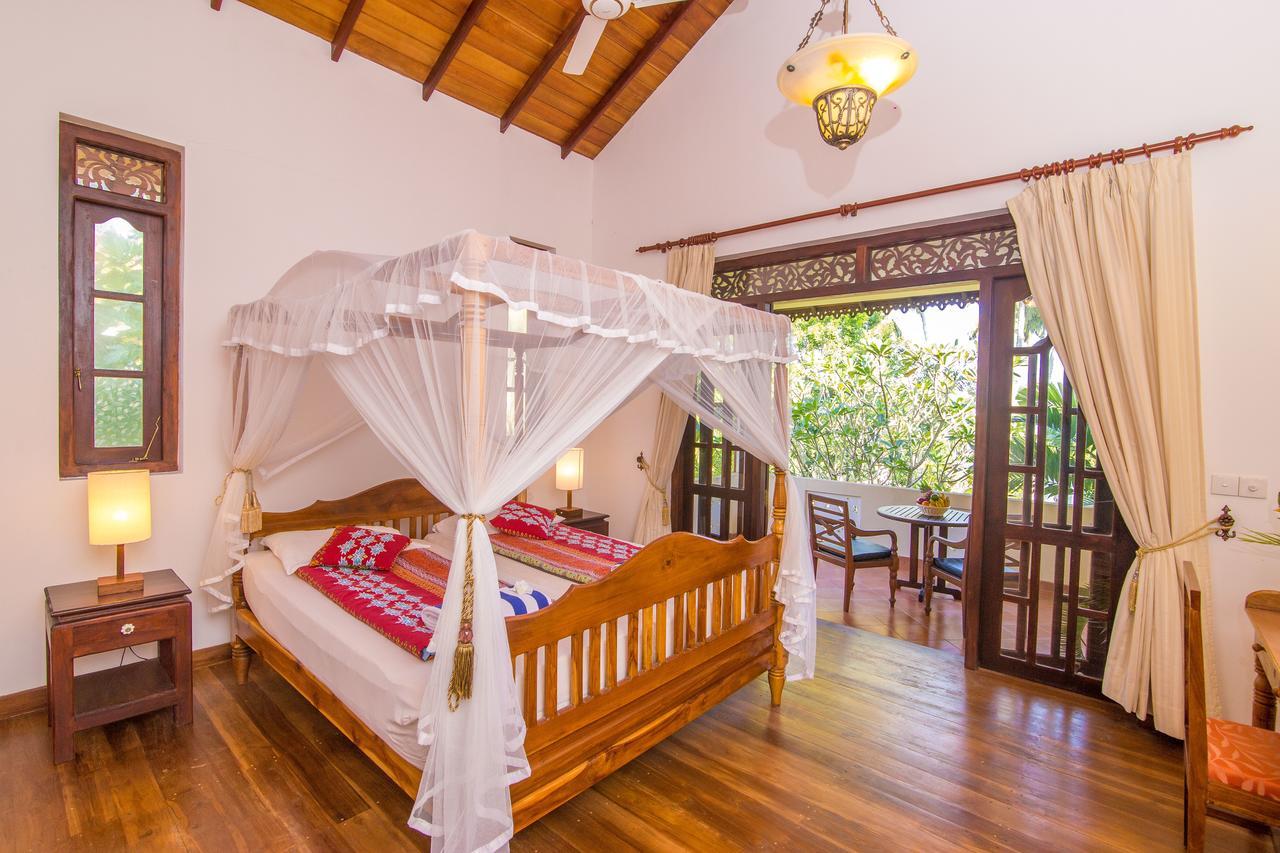 Lanka Beach Grand Villa Rekawa Exterior photo